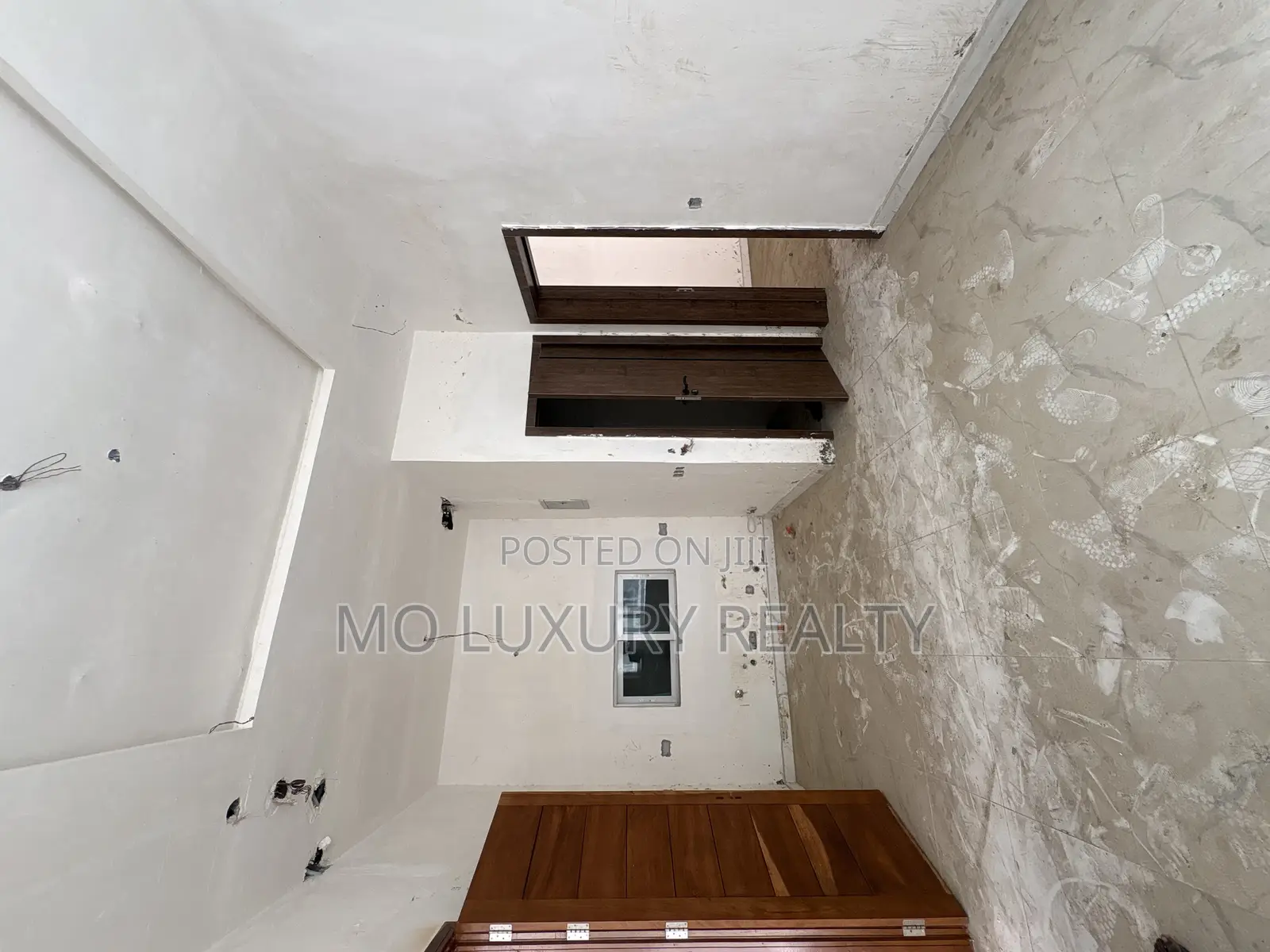 1bdrm Apartment in Ikate for sale in Ikate