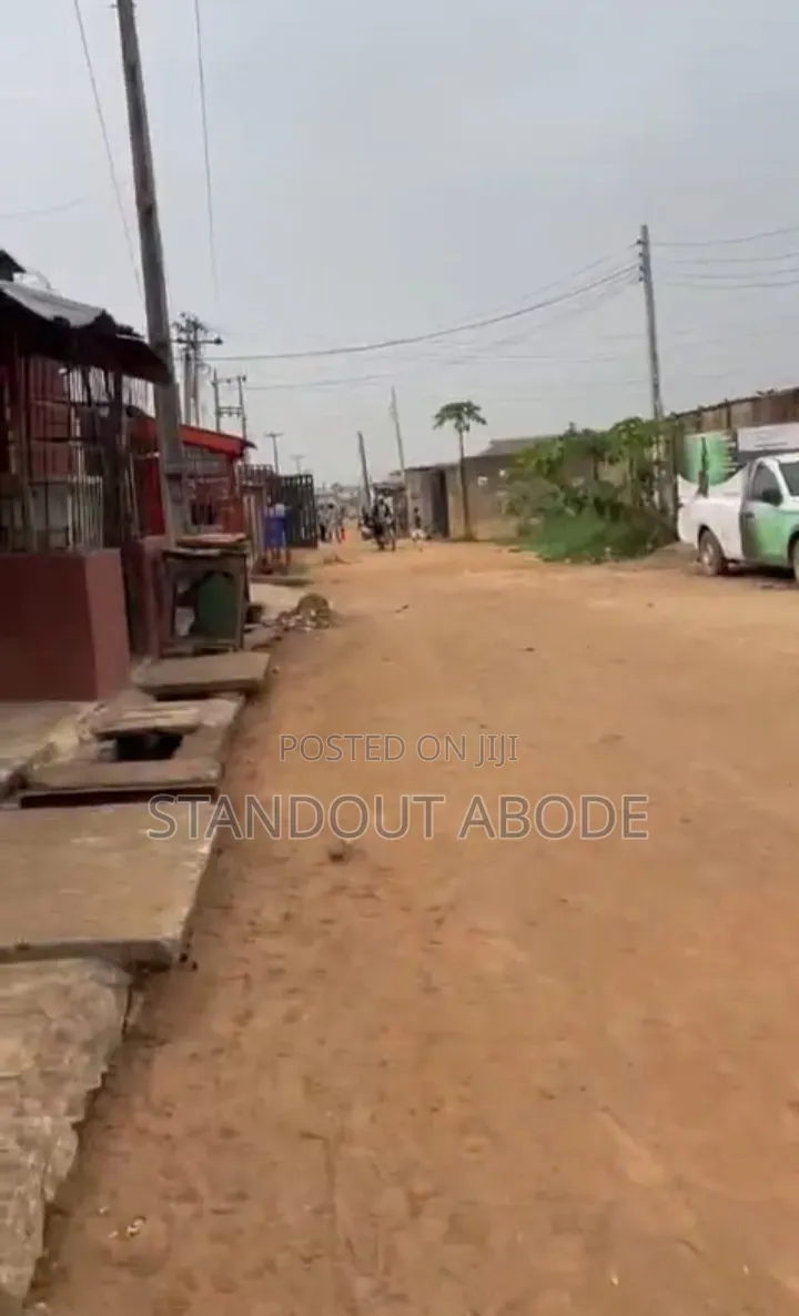 3bdrm Block of Flats in Secure Location, Shasha for sale in Shasha