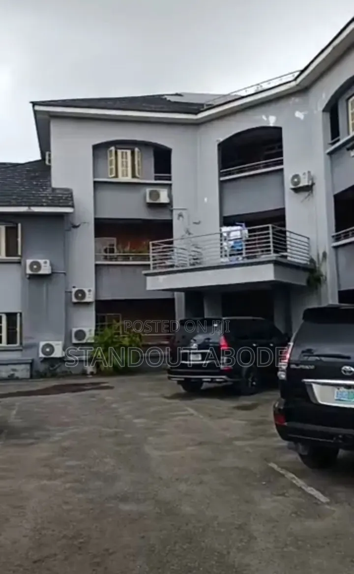 3bdrm Block of Flats in Mini Estate, Mende for sale in Mende