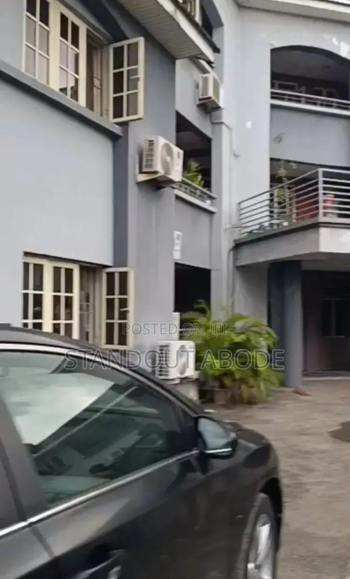 3bdrm Block of Flats in Mini Estate, Mende for sale in Mende