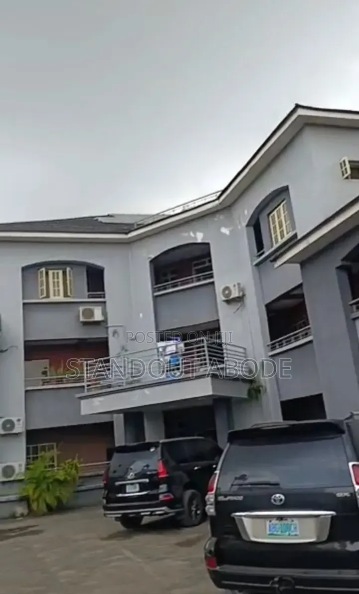 3bdrm Block of Flats in Mini Estate, Mende for sale in Mende
