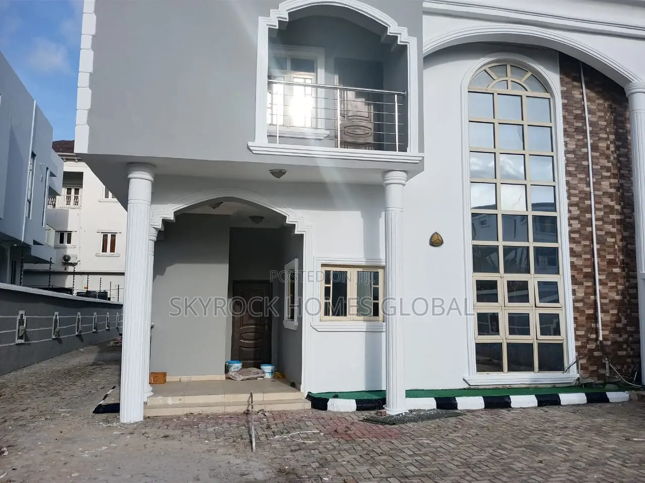 4bdrm Duplex in Osapa london for rent in Osapa london