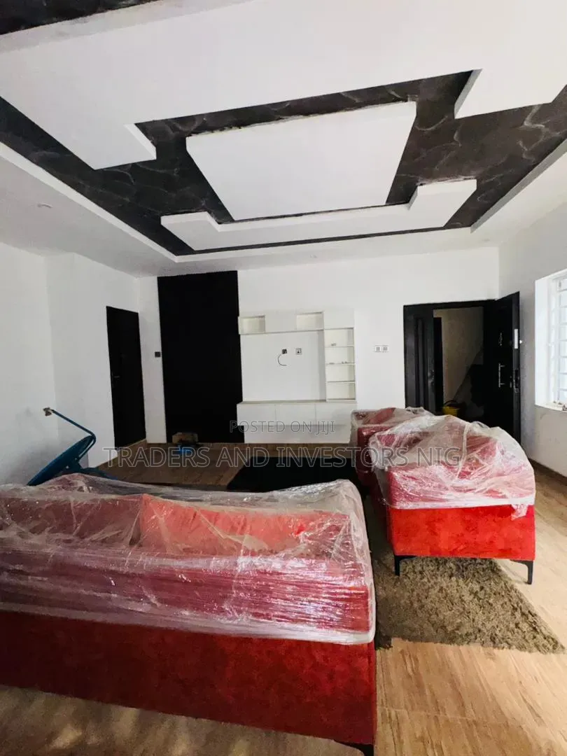 2bdrm Block of Flats in Oral, Ikota for sale in Ikota