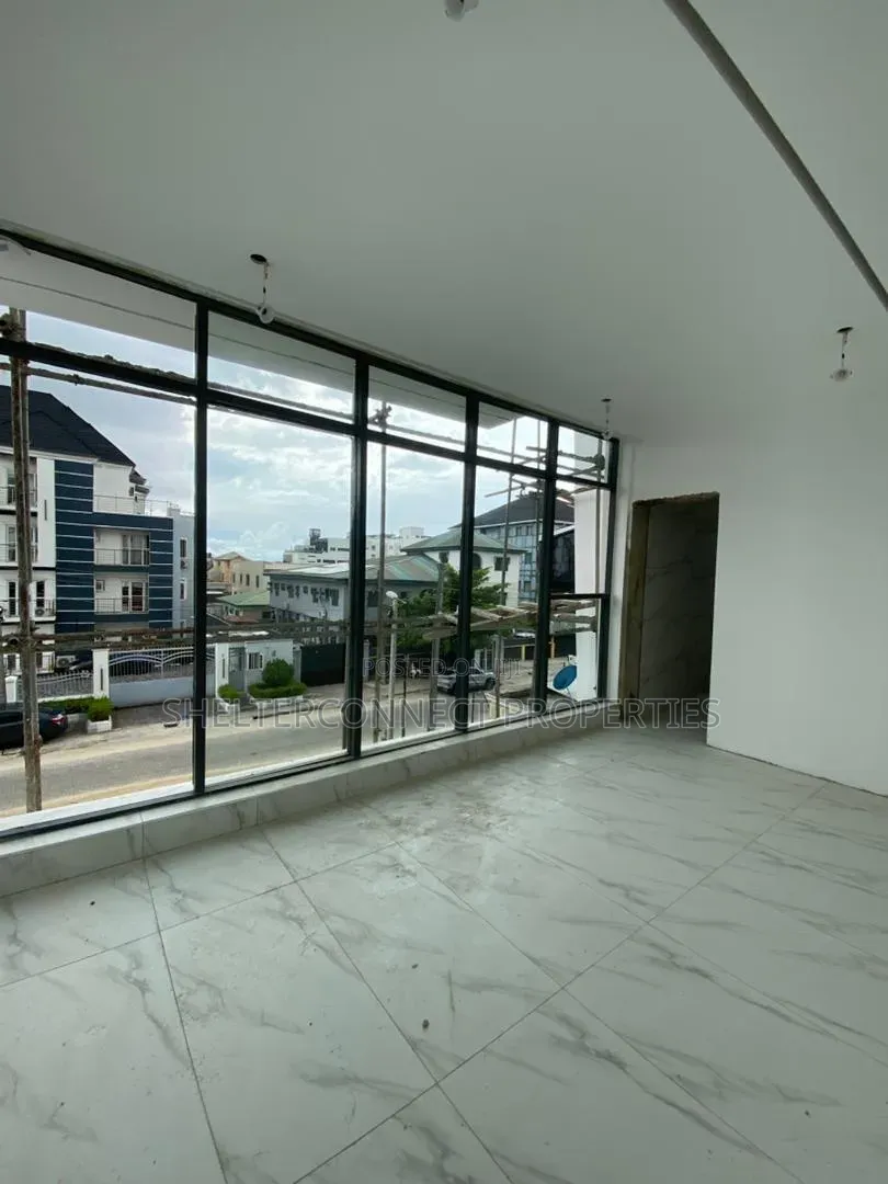 2bdrm Apartment in Lekki Phase 1 for sale in Lekki Phase 1