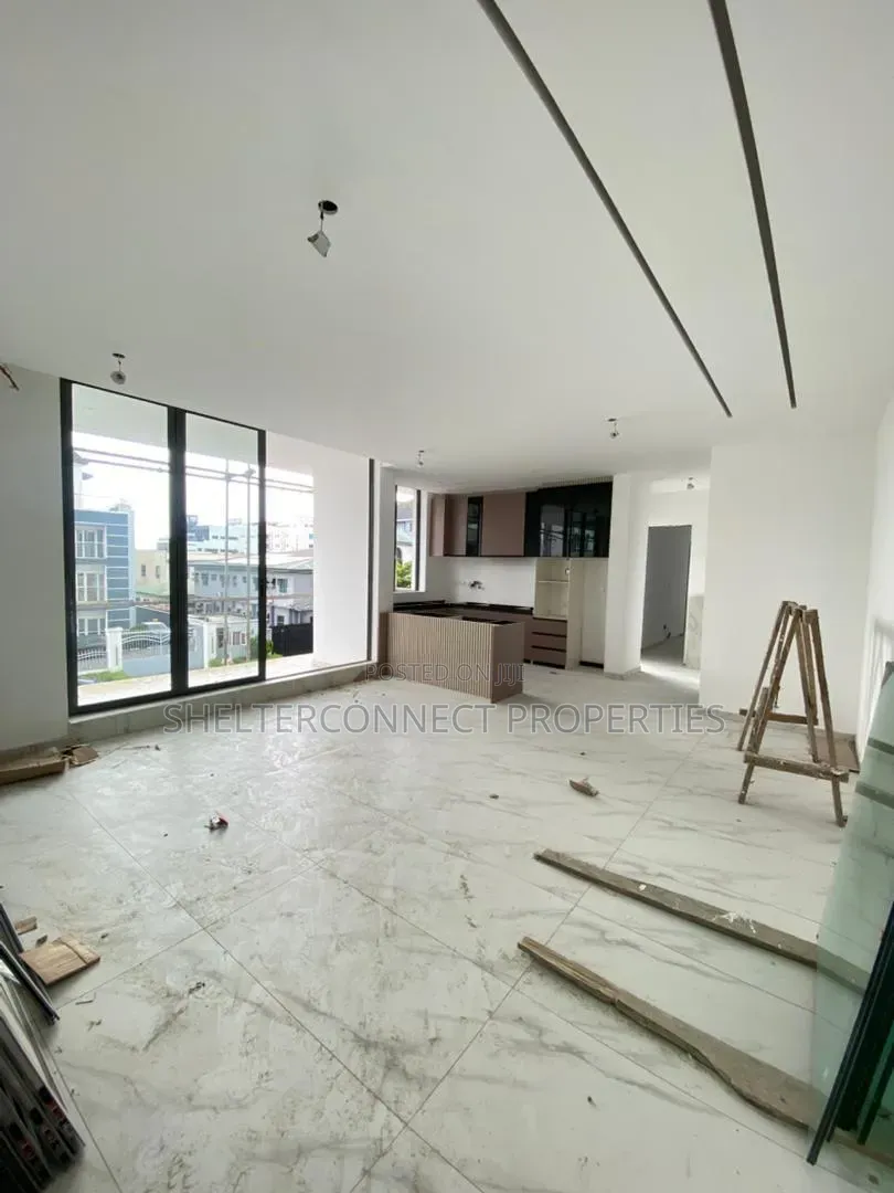 2bdrm Apartment in Lekki Phase 1 for sale in Lekki Phase 1