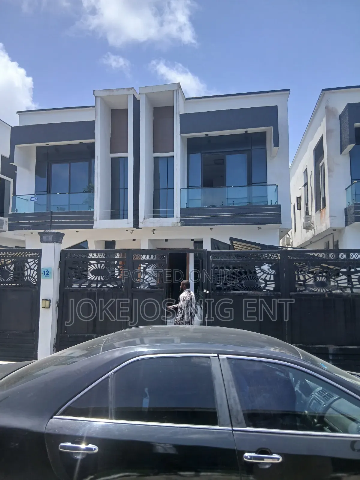 4bdrm Duplex in Orchid Road Lekki, Lafiaji for sale in Lafiaji