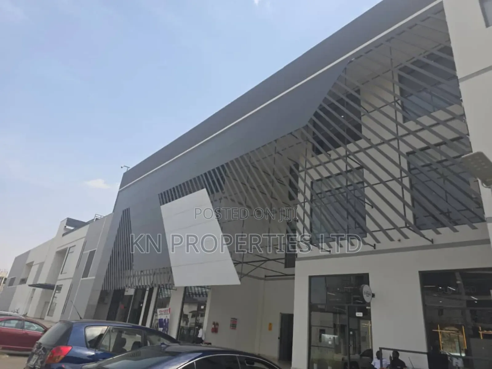 Shop/Office Space for Rent 96sqm in Guzape District