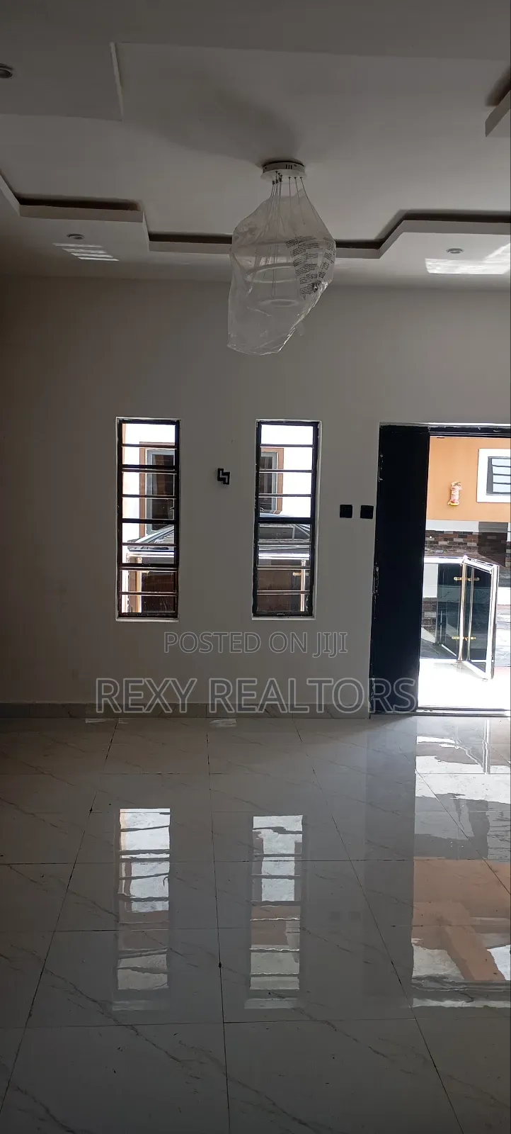 2bdrm Duplex in Off Obirikwerre, East West Road for rent in East West Road