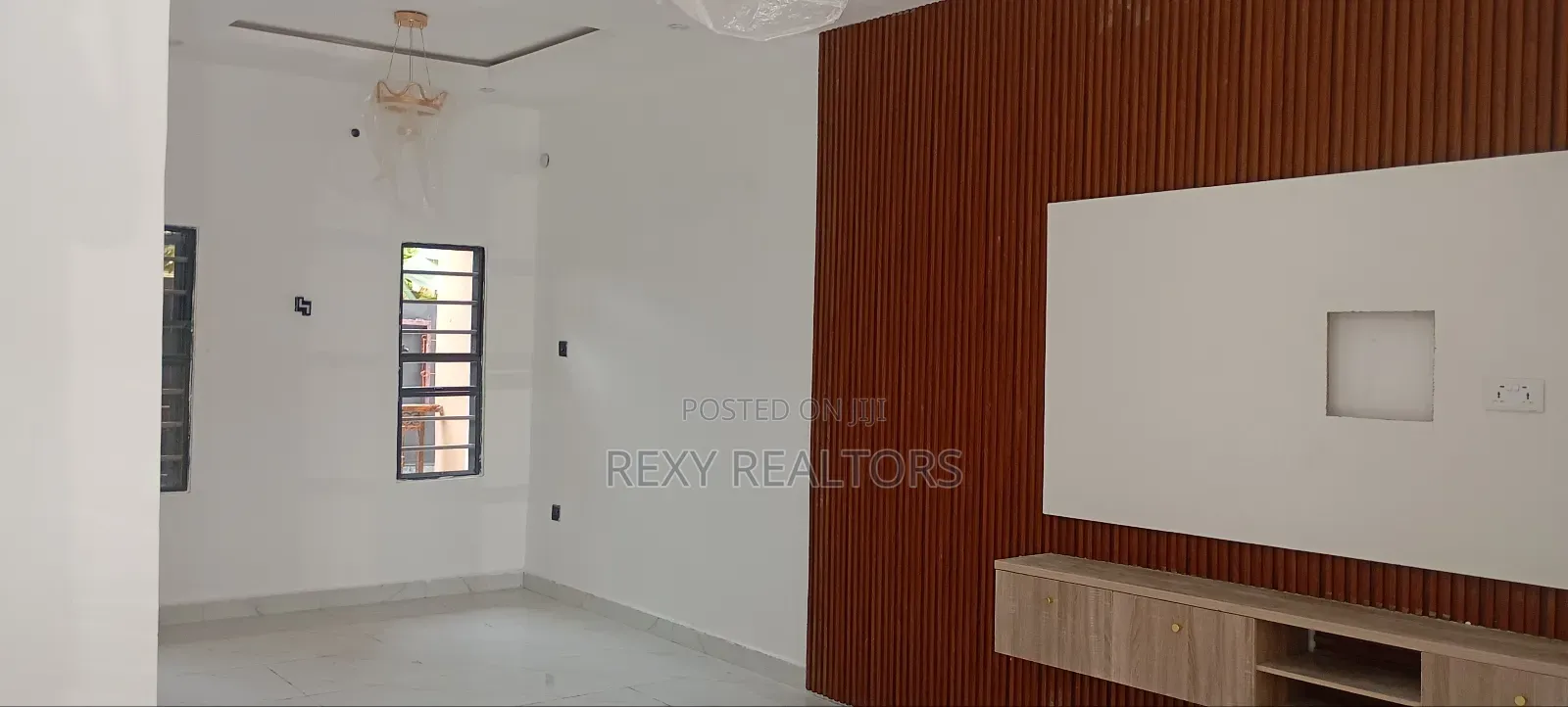 2bdrm Duplex in Off Obirikwerre, East West Road for rent in East West Road