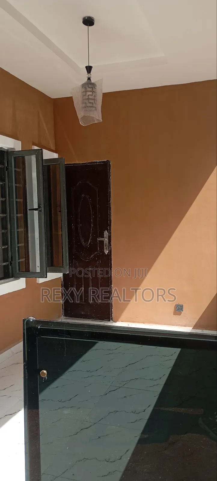 2bdrm Duplex in Off Obirikwerre, East West Road for rent in East West Road
