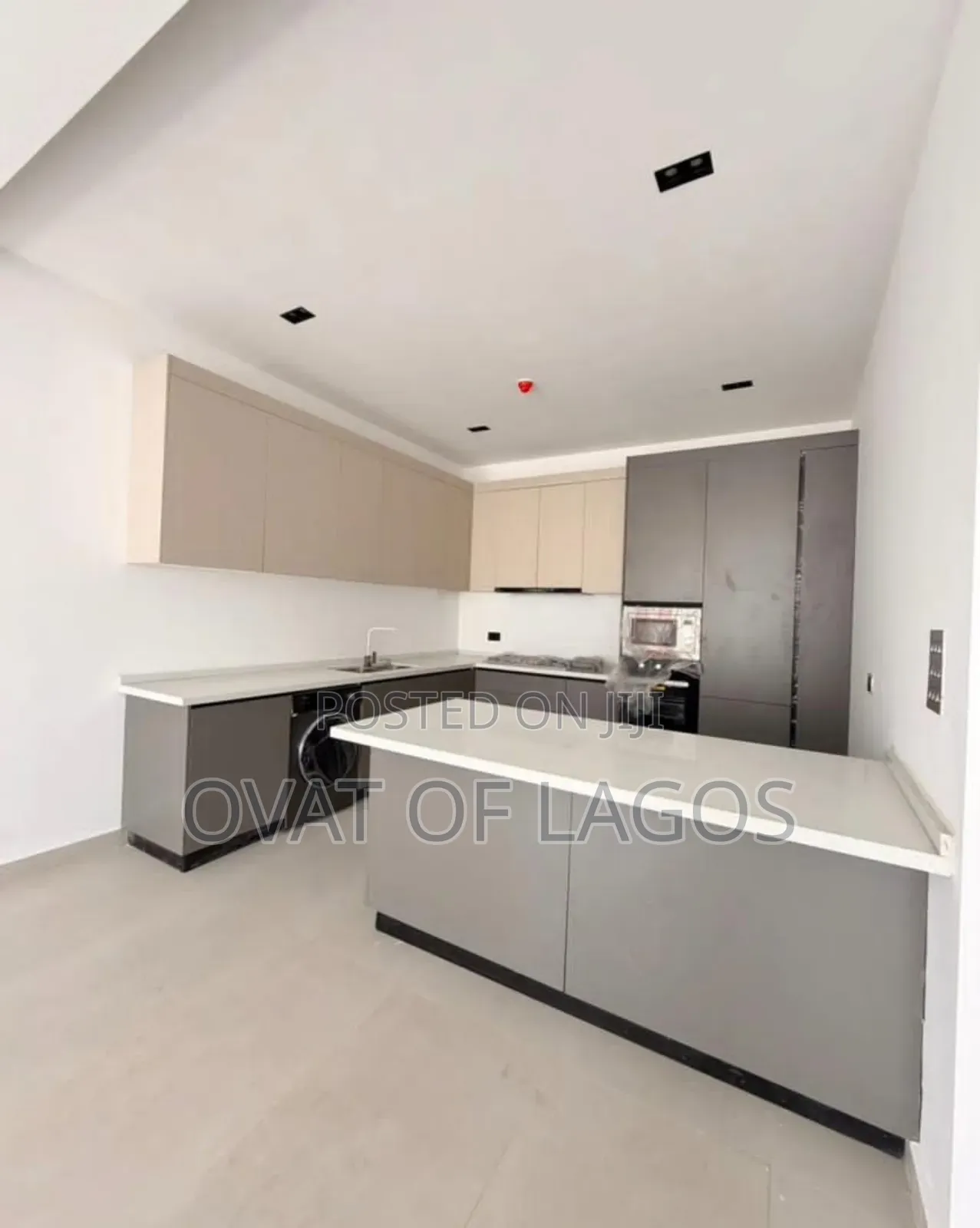3bdrm Apartment in Lekki Phase 1 for sale in Lekki Phase 1