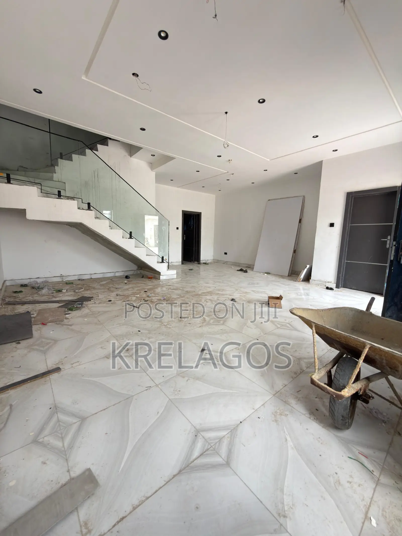 4bdrm Duplex in Abraham Adesanya Estate for sale in Abraham Adesanya Estate