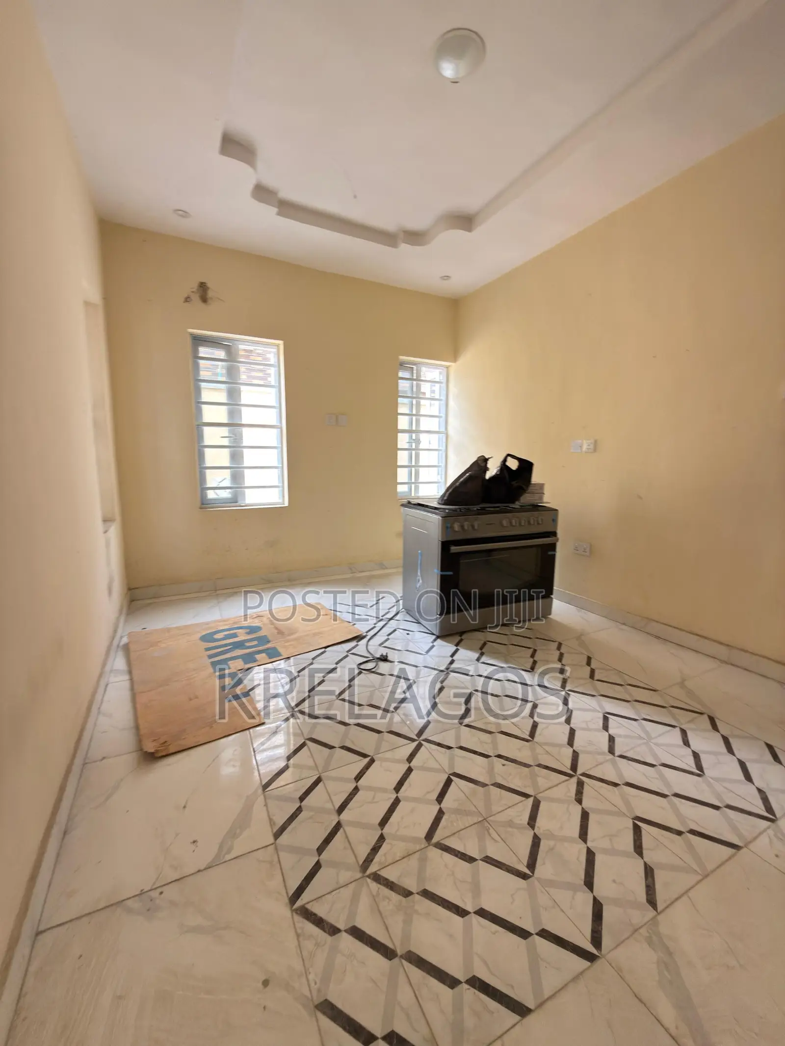 4bdrm Duplex in Abraham Adesanya Estate for rent in Abraham Adesanya Estate