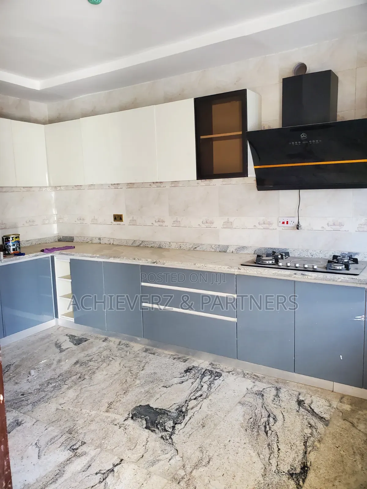 4bdrm Duplex in Kado for rent in Kado