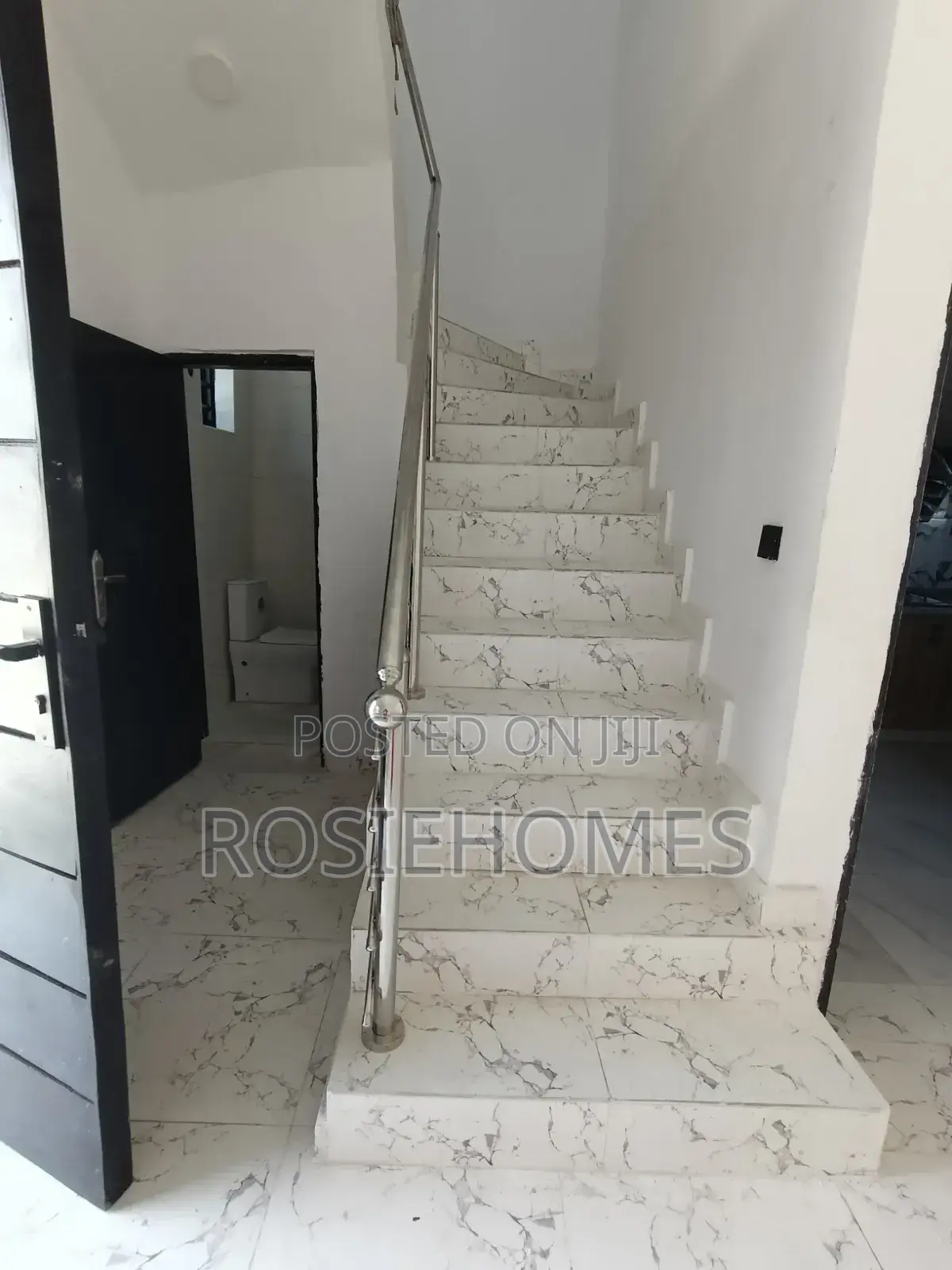 2bdrm Duplex in Count Estate, Sangotedo for sale in Sangotedo