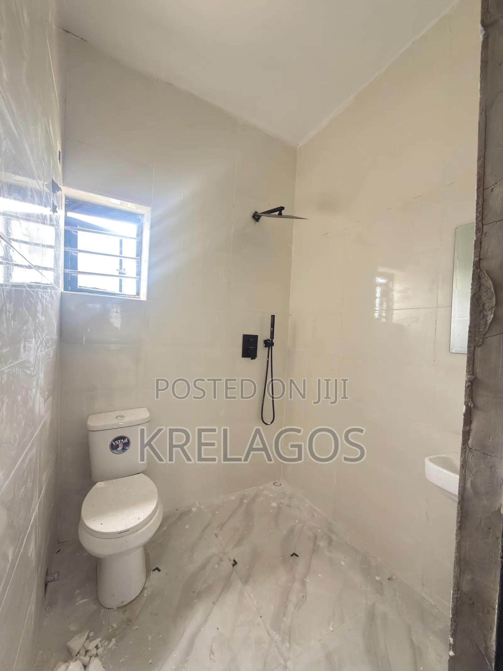 2bdrm Duplex in Abraham Adesanya Estate for sale in Abraham Adesanya Estate