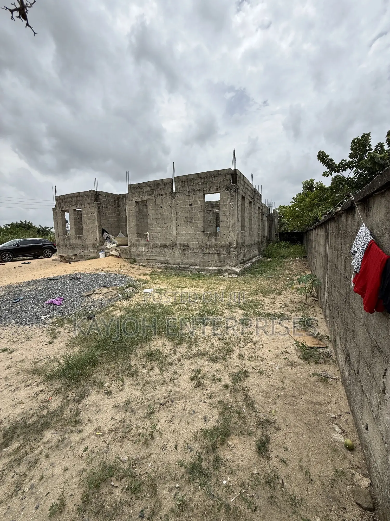 Incomplete 5bedroom Carcass in a Serene Neighborhood in Ado / Ajah