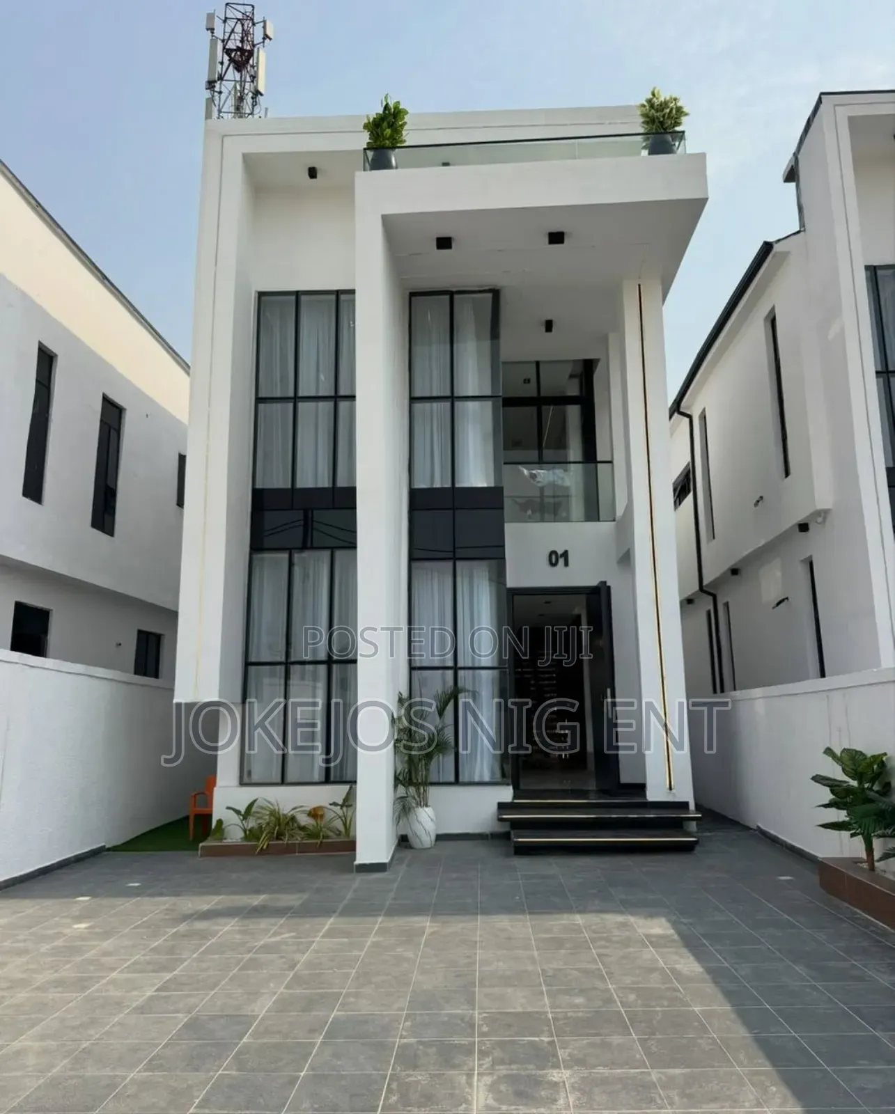 5bdrm Duplex in Ikota Gra for sale in Ikota