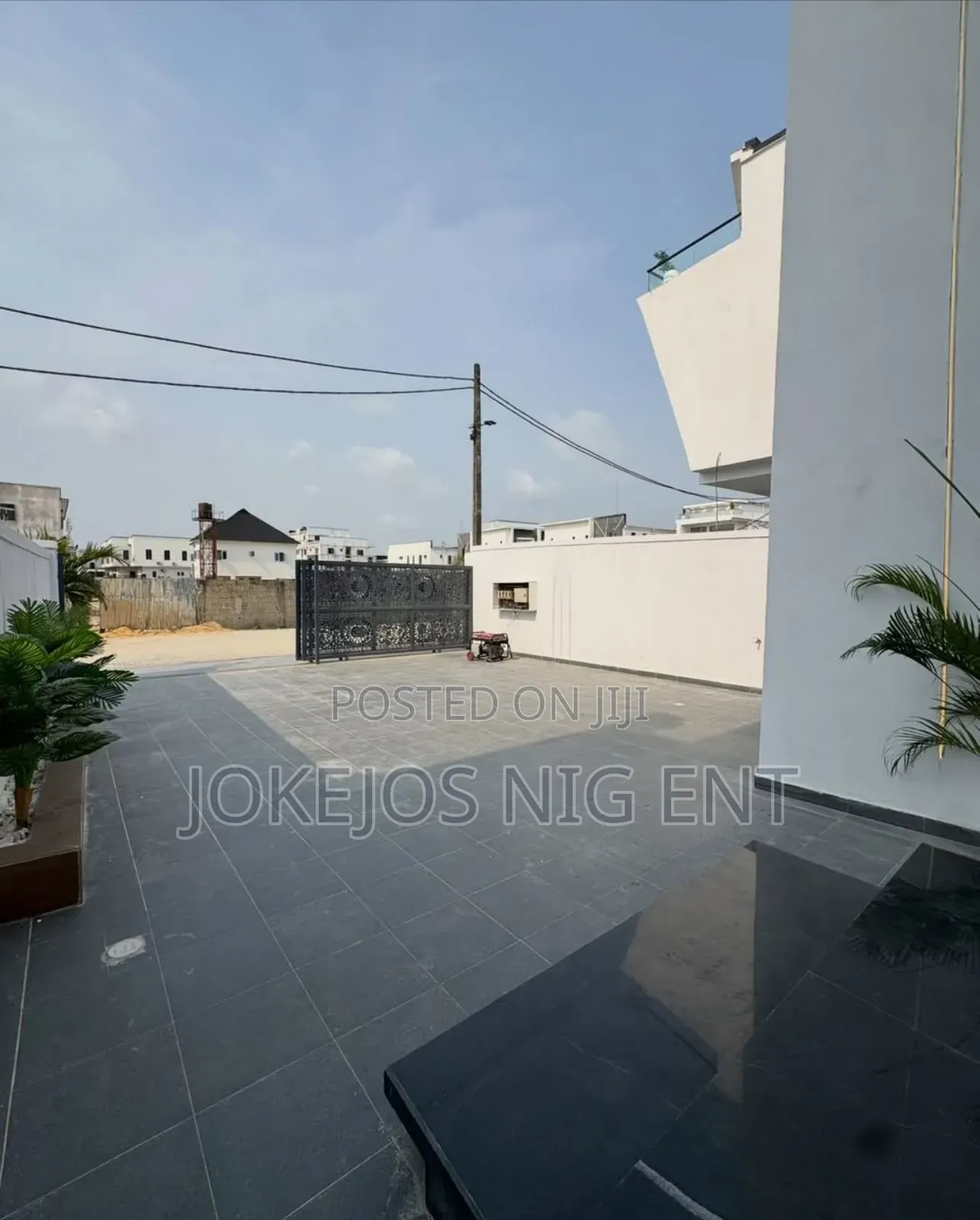 5bdrm Duplex in Ikota Gra for sale in Ikota