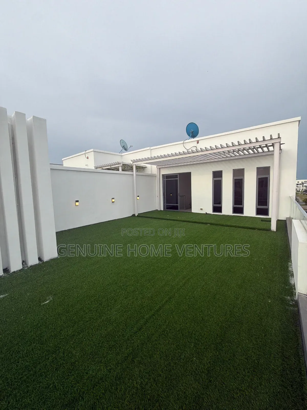 5bdrm Duplex in Ikate Lekki for sale in Ikate