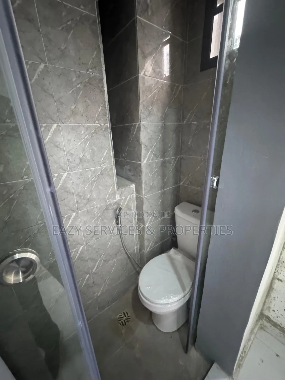 3bdrm Apartment in Gated And Secured, Ilasan for sale in Ilasan