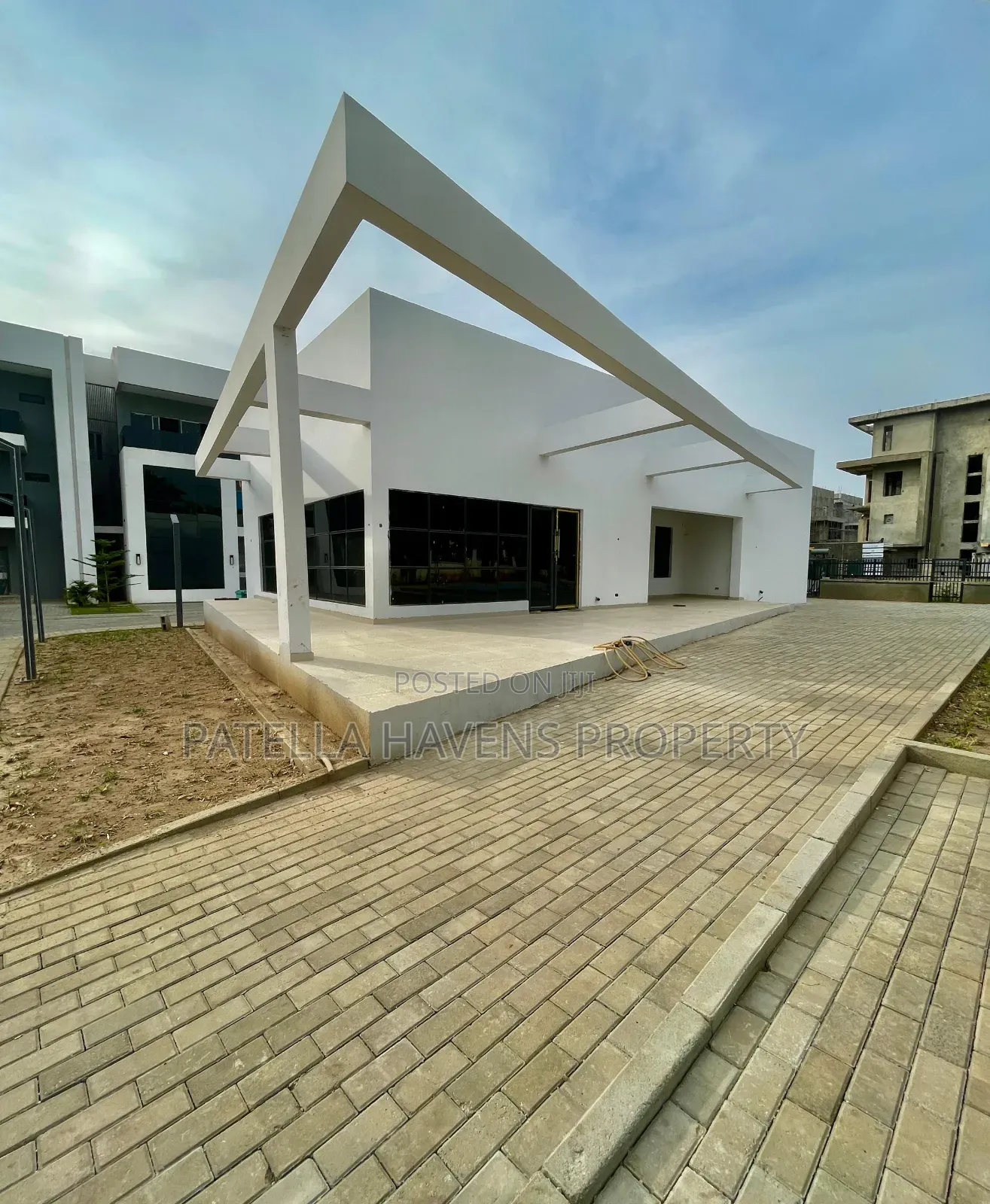 5bdrm Duplex in Jabi for sale in Jabi