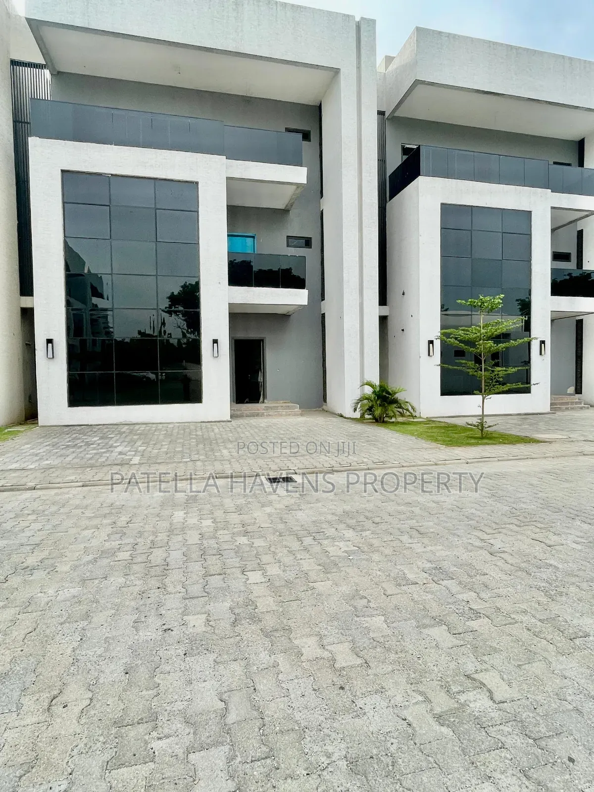 5bdrm Duplex in Jabi for sale in Jabi