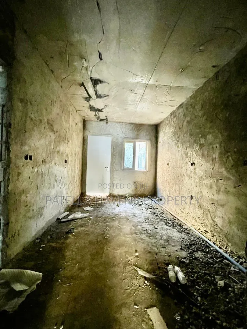 4bdrm Townhouse/Terrace in Jahi for sale in Jahi