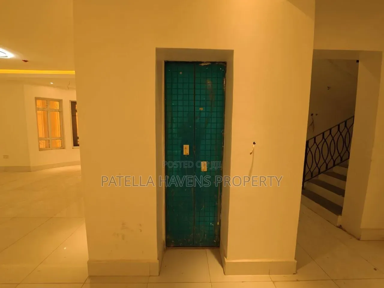 8bdrm Mansion in Maitama for sale in Maitama