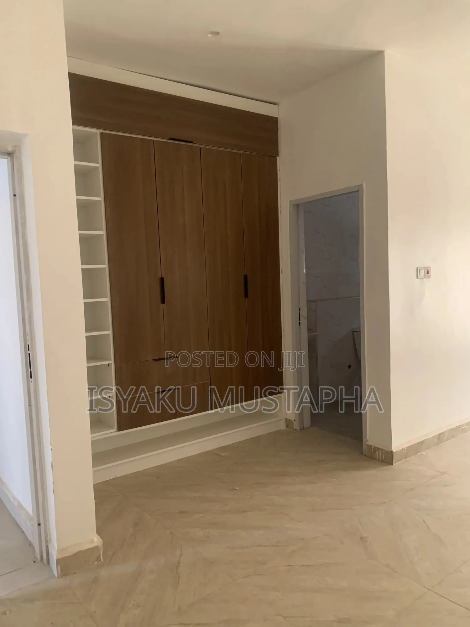 4bdrm Duplex in Kaura for rent in Kaura