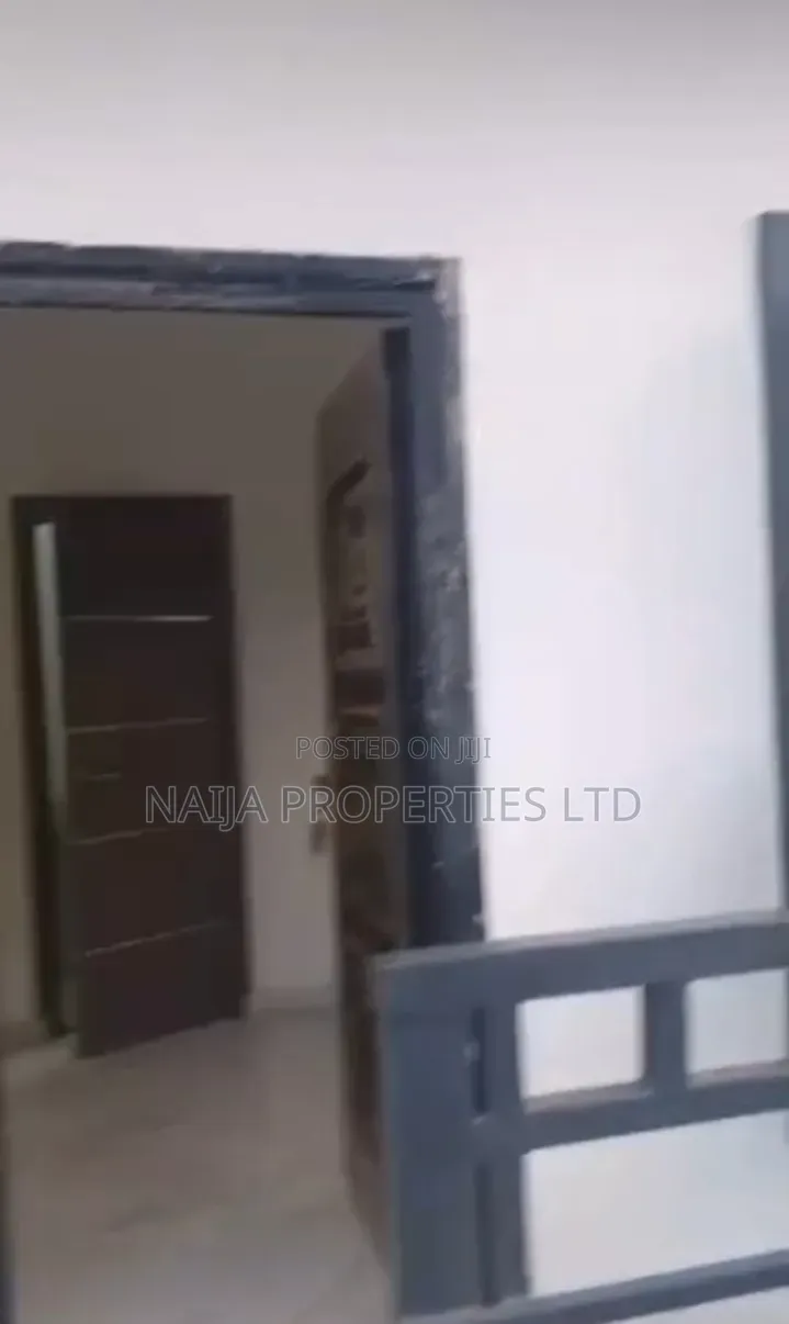 3bdrm Duplex in Beechwood Estate, Bogije for rent in Bogije