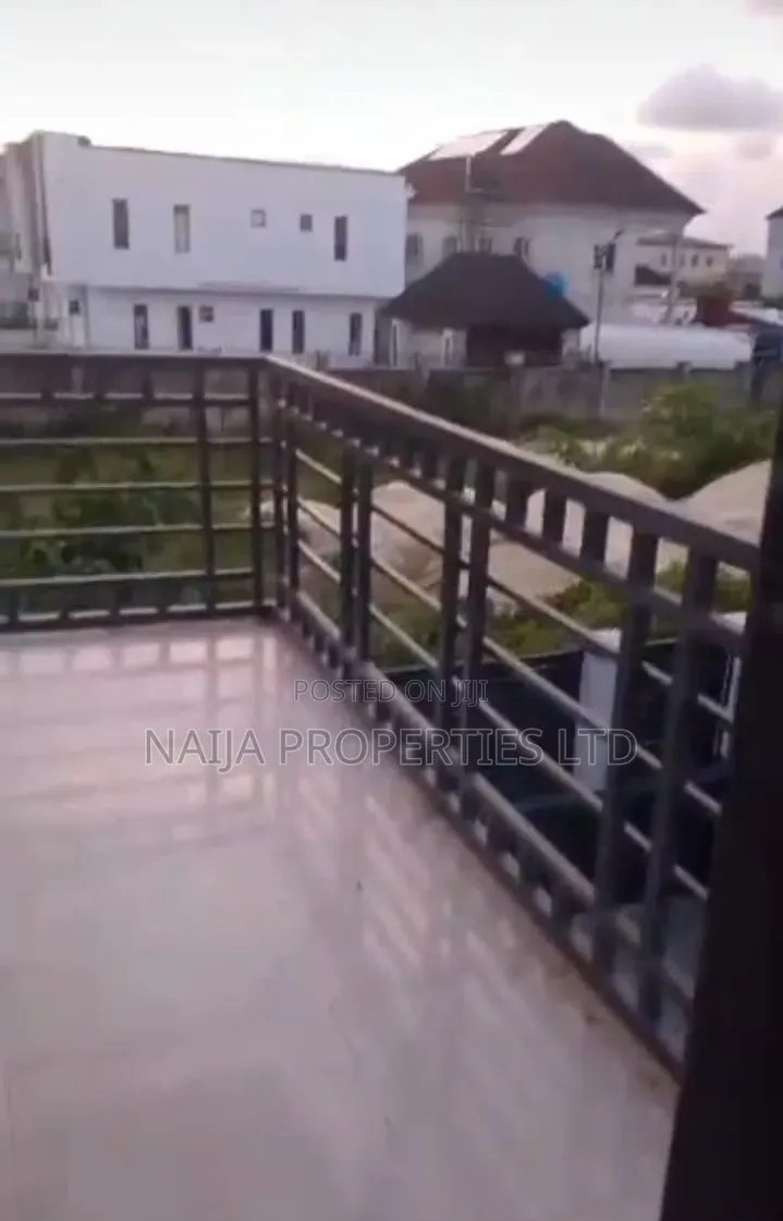 3bdrm Duplex in Beechwood Estate, Bogije for rent in Bogije