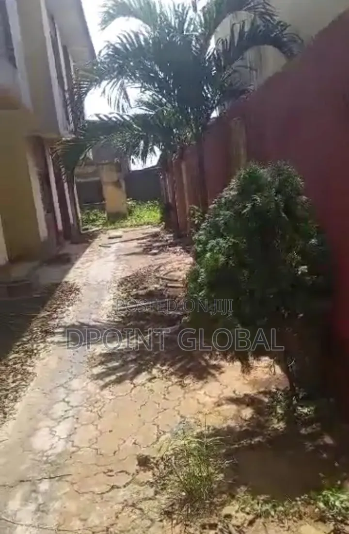 12bdrm Block of Flats in In Estate, Abule Egba for sale in Abule Egba