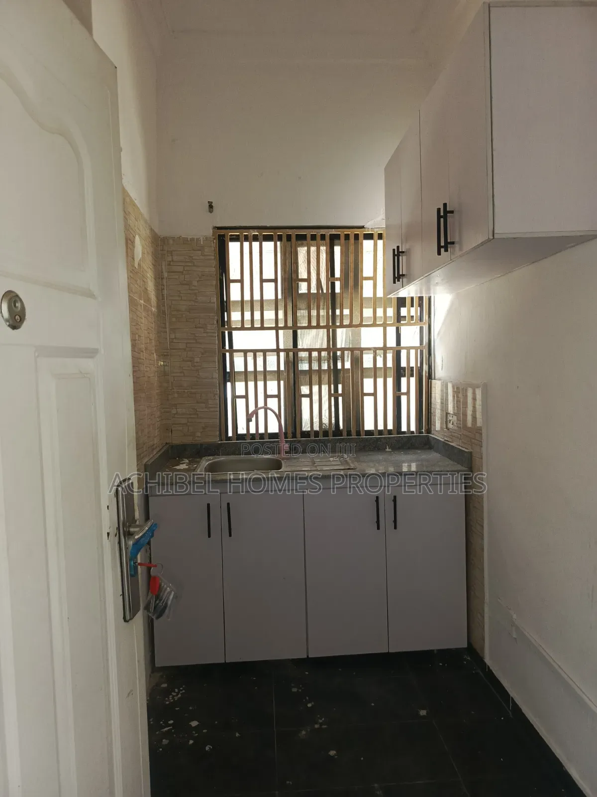 Mini Flat in Off Providence, Lekki Phase 1 for rent in Lekki Phase 1