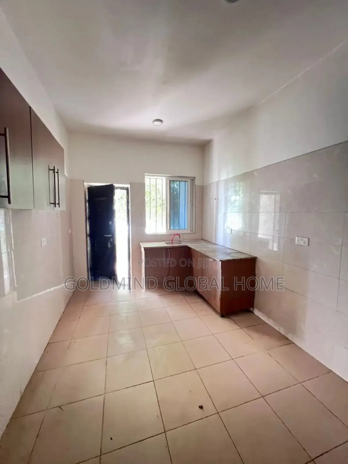 3bdrm Bungalow in Lugbe - Abuja for sale in Sabon Lugbe