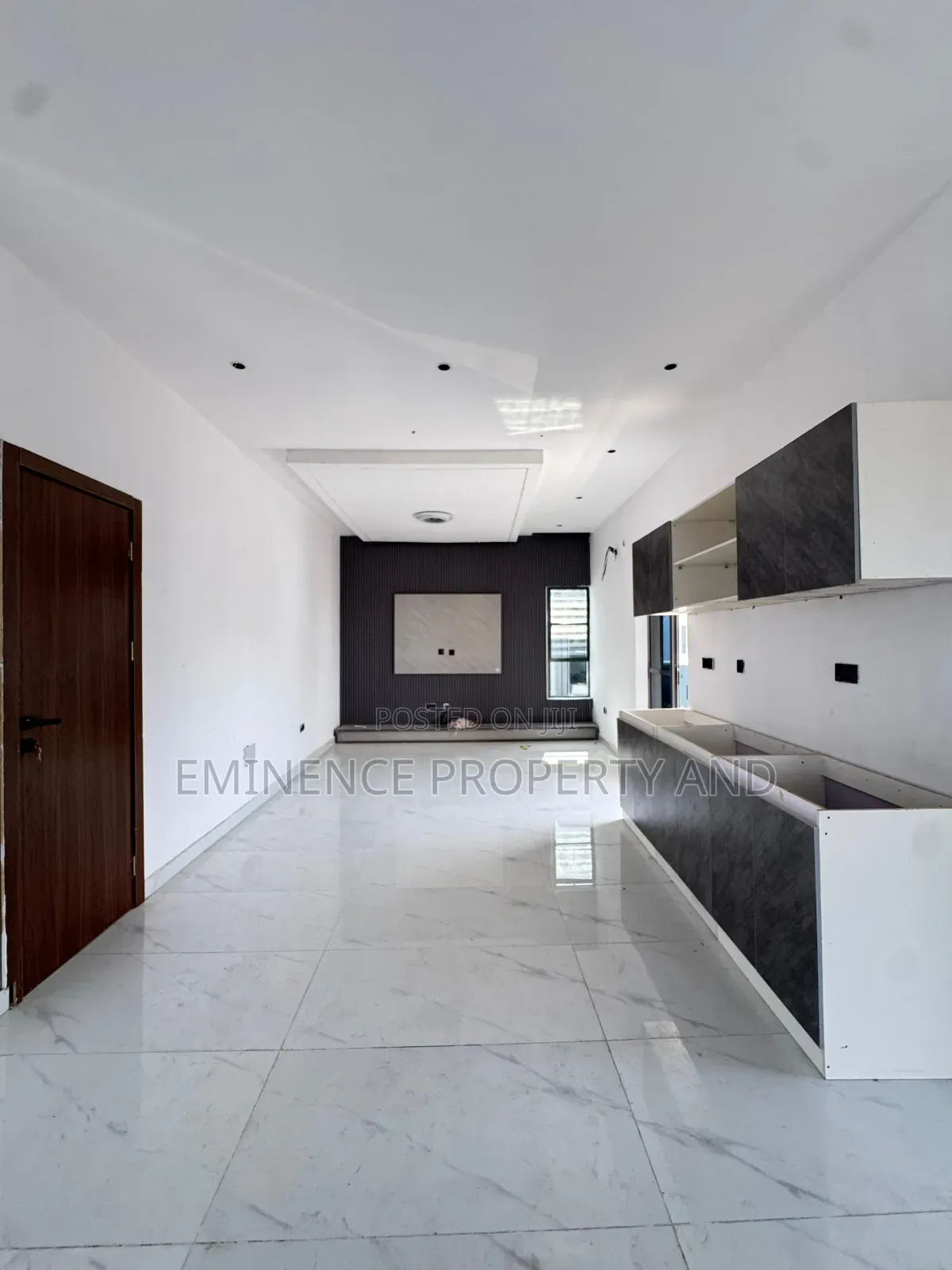 5 Bed With Pool | Ologolo, Lekki (N500m) in Ologolo