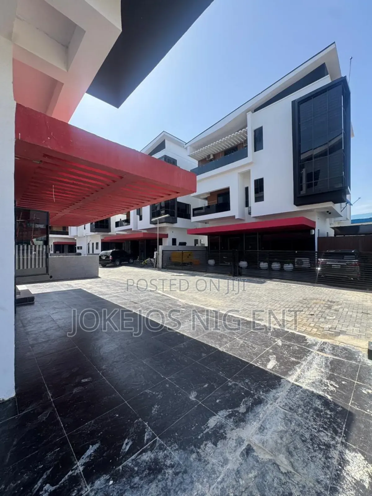 5bdrm Duplex in Ologolo Axis for sale in Ologolo