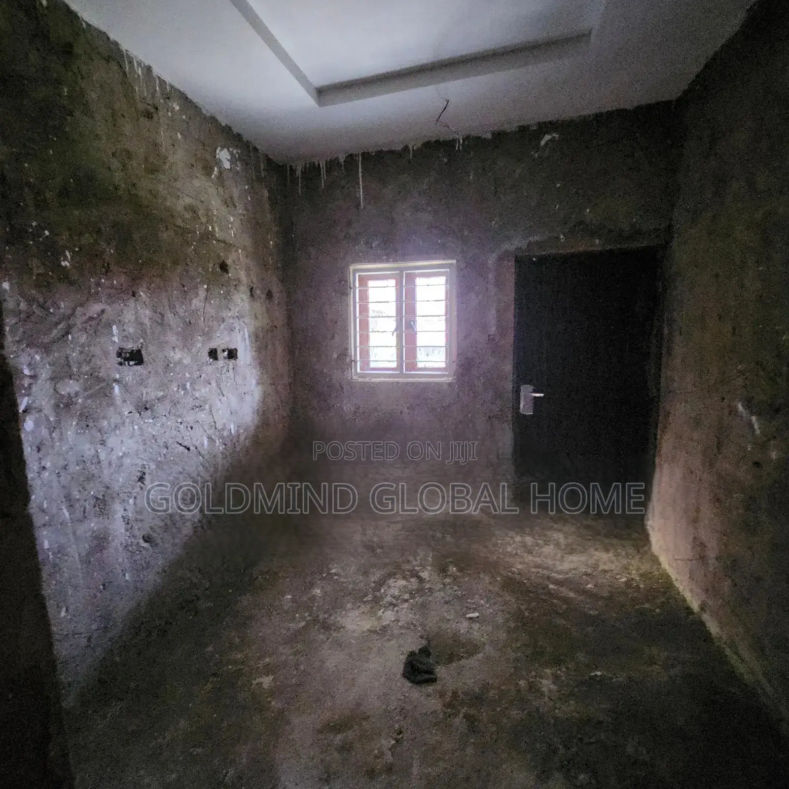 4bdrm Duplex in Lugbe - Abuja. for sale in Sabon Lugbe