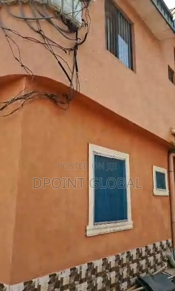 12bdrm Block of Flats in Mercy Land Estate, Baruwa for sale in Baruwa