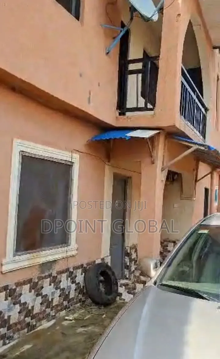 12bdrm Block of Flats in Mercy Land Estate, Baruwa for sale in Baruwa