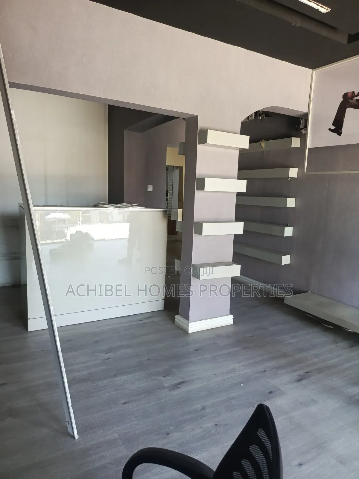 Shop Space in Lekki Phase 1 in Lekki Phase 1