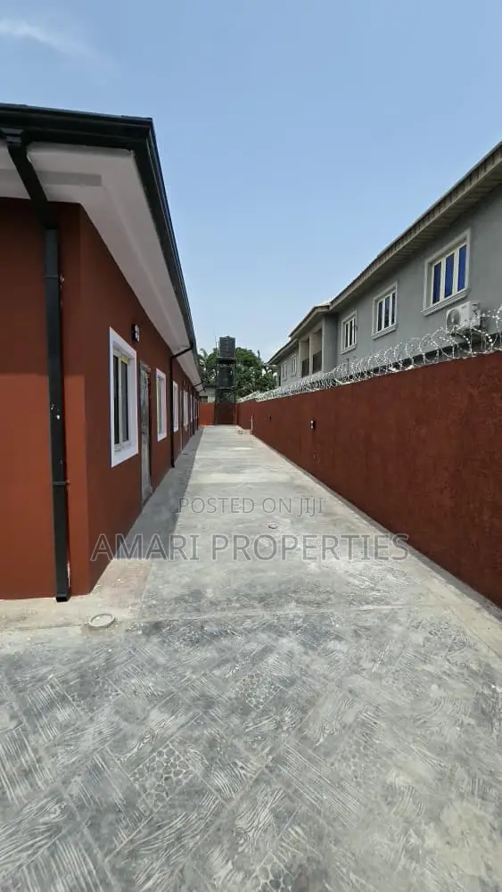 1bdrm Block of Flats in Sunview Estate, Sangotedo for rent in Sangotedo