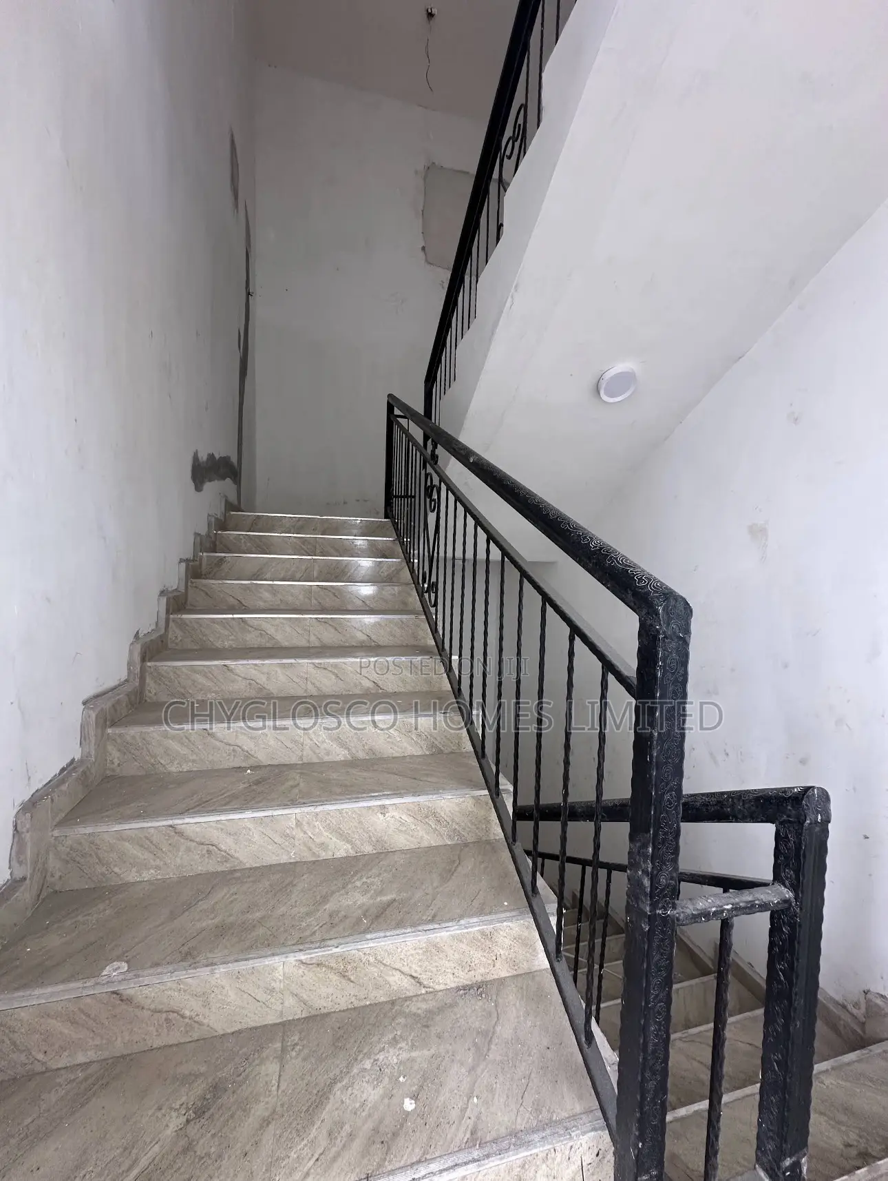 1bdrm Apartment in GRA Phase 3 / Port-Harcourt for sale in GRA Phase 3 / Port-Harcourt