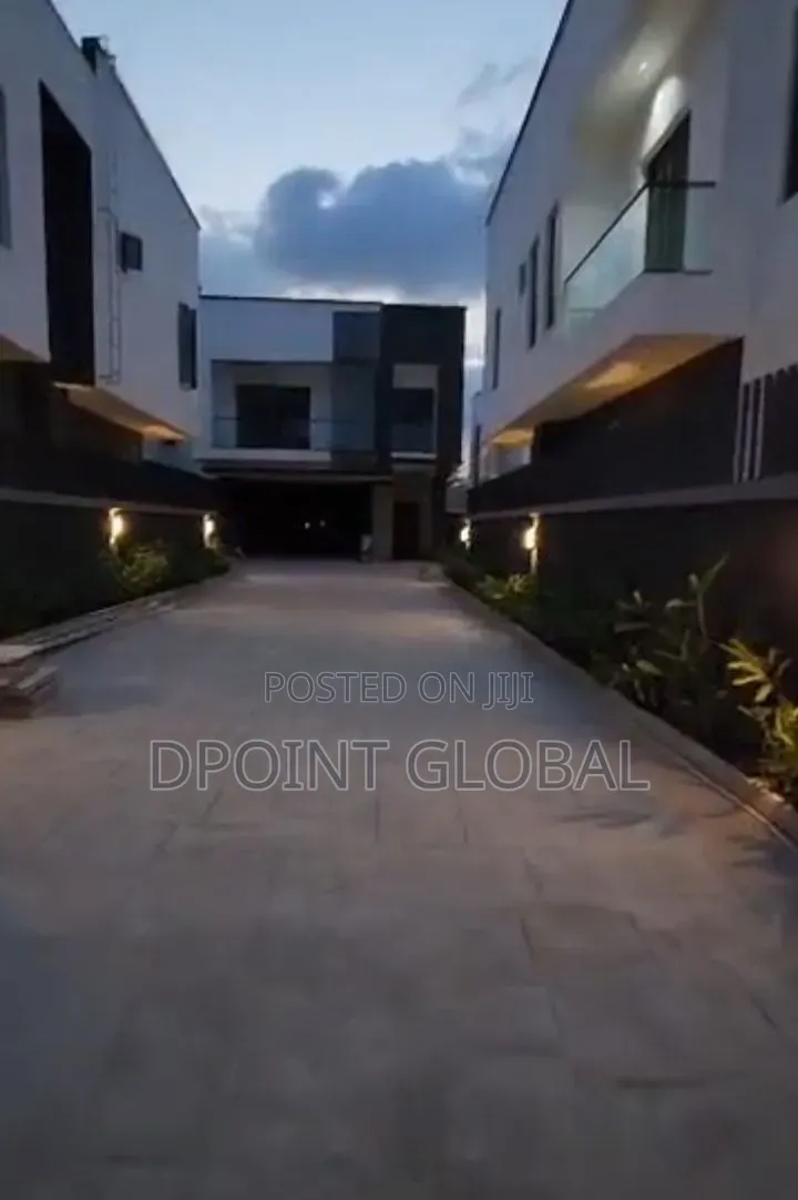 5bdrm Duplex in Unity Estate, Berger for sale in Berger