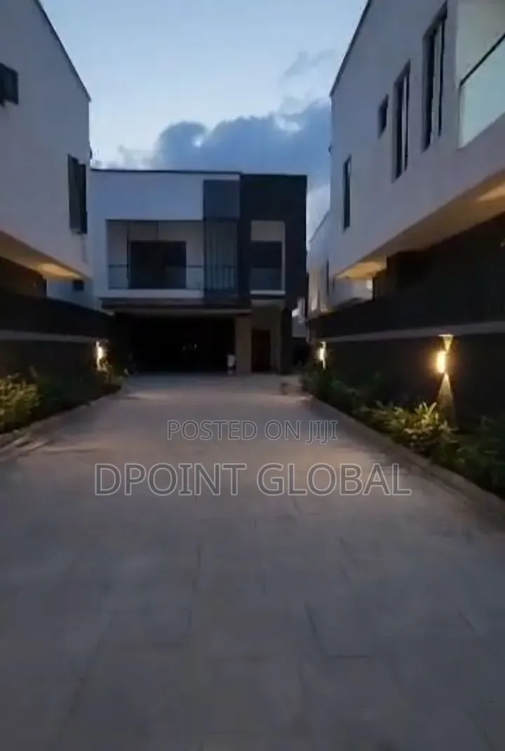 5bdrm Duplex in Unity Estate, Berger for sale in Berger