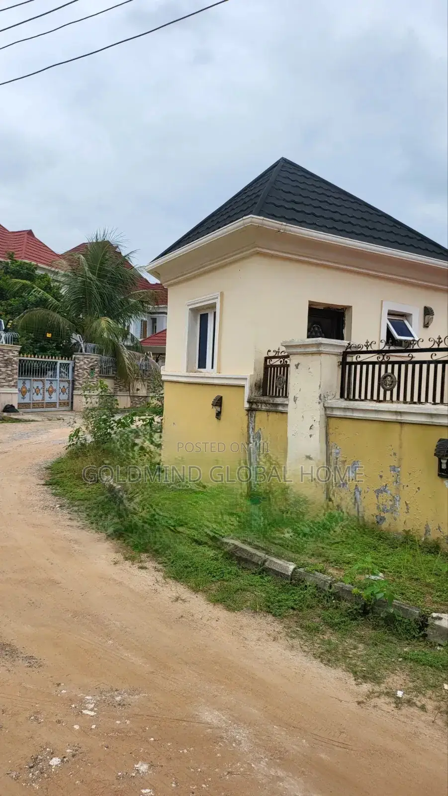 3bdrm Bungalow in Lugbe - Abuja for sale in Sabon Lugbe