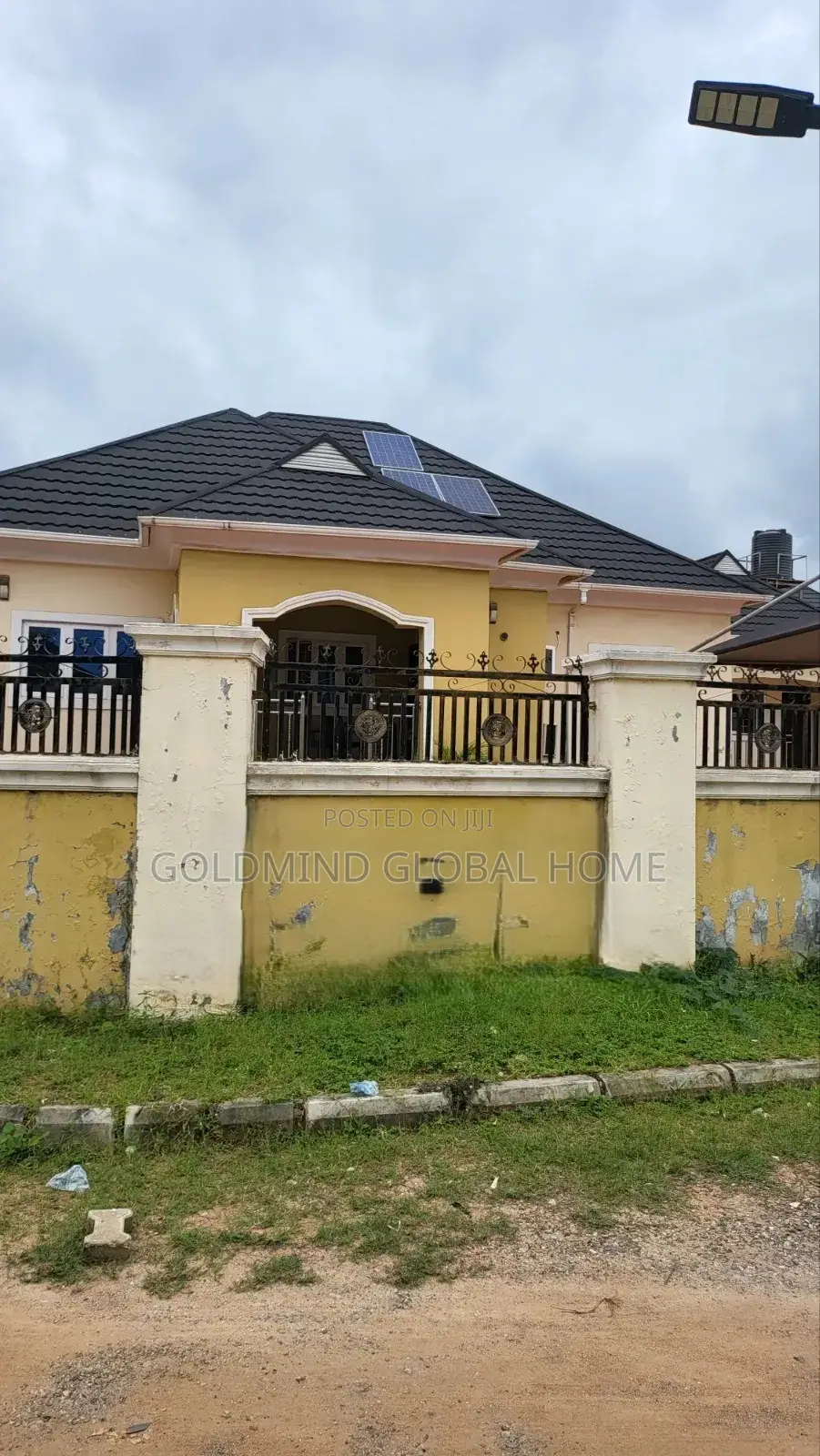 3bdrm Bungalow in Lugbe - Abuja for sale in Sabon Lugbe