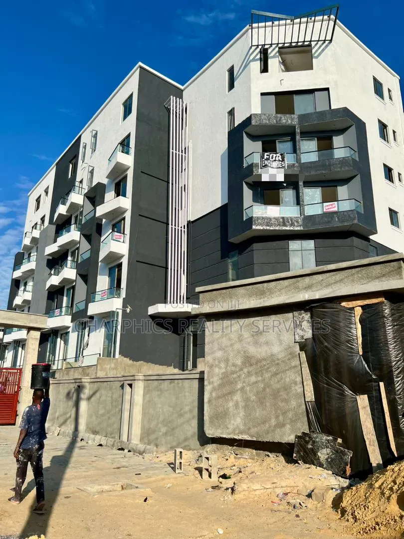 2bdrm Apartment in Chevron for sale in Chevron