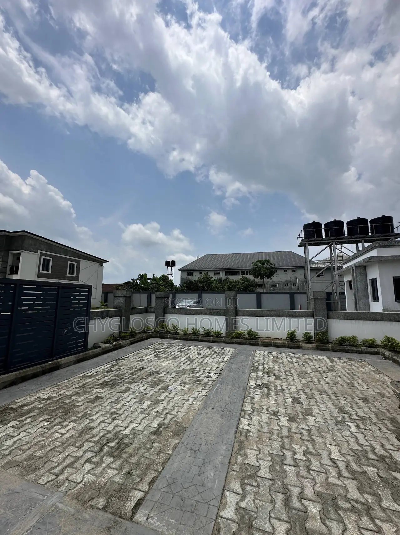 4bdrm Twin Duplex For Sale In Rumuodara, Port Harcourt in Rumuodara