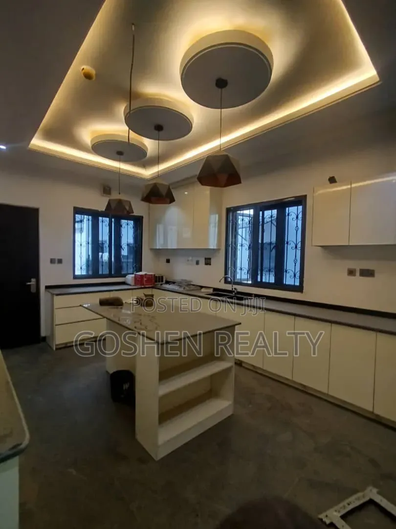 4bdrm Duplex in Mabushi for rent in Mabushi